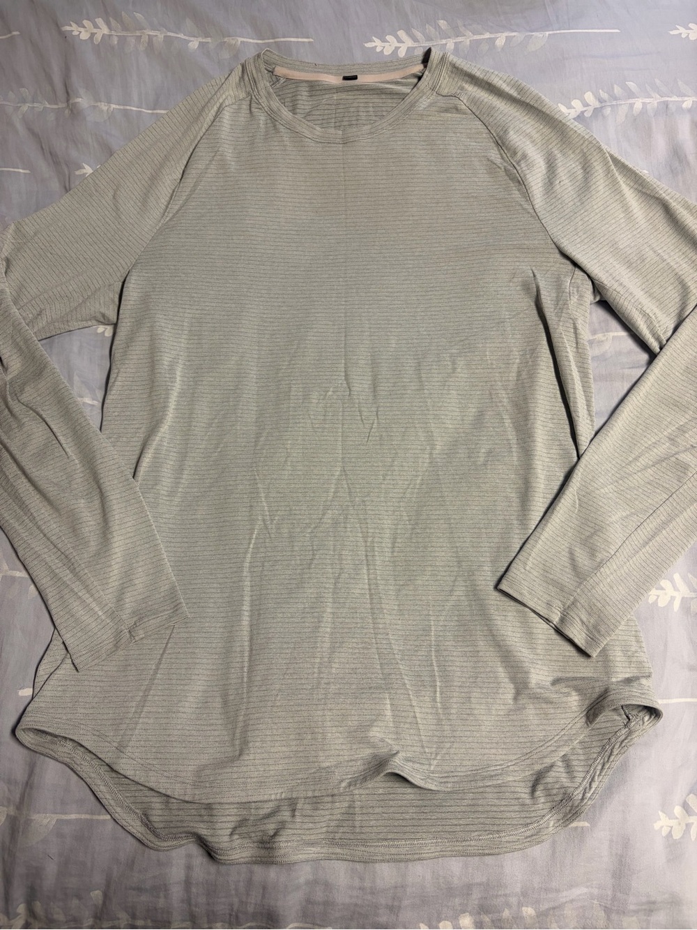 Lululemon Men's Drysense Long Sleeve Light Grey